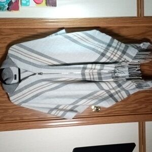COCO + CARMEN, Zip Up Poncho, Fall, Travel, Vacation, Office, Casual
